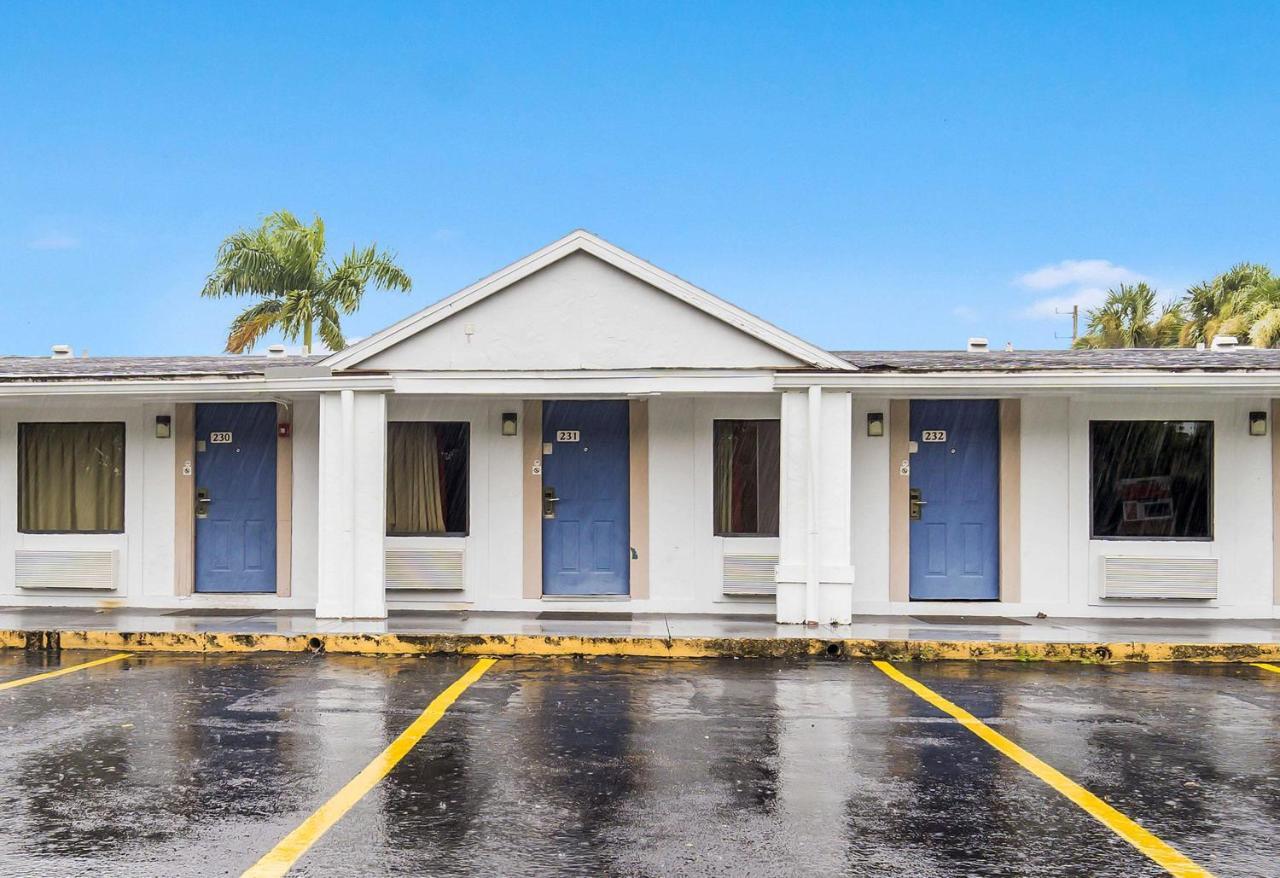 Motel 6-Fort Myers, FL North Fort Myers Exterior foto